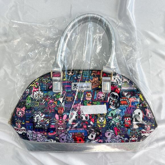 Tokidoki Midnight Metropolis Dome Bag Holographic Kawaii Purse Fall 2021 Tokyo - Picture 11 of 12